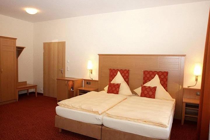 Landhotel Moellhagen Schulp bei Nortorf Стая снимка